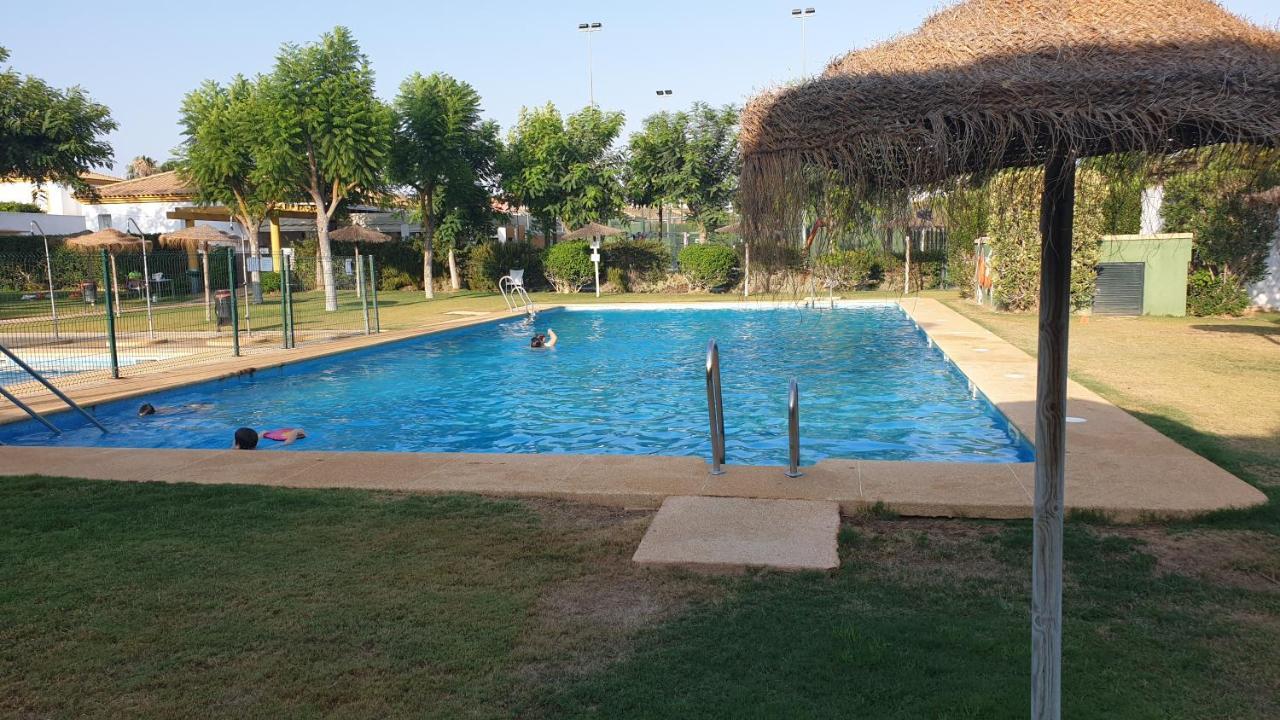 Apartamento El Real - Espartinas - Sevilla Bagian luar foto