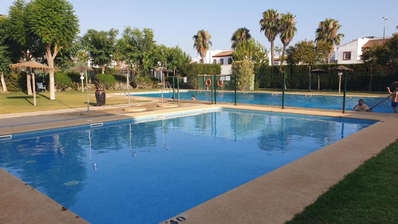 Apartamento El Real - Espartinas - Sevilla Bagian luar foto